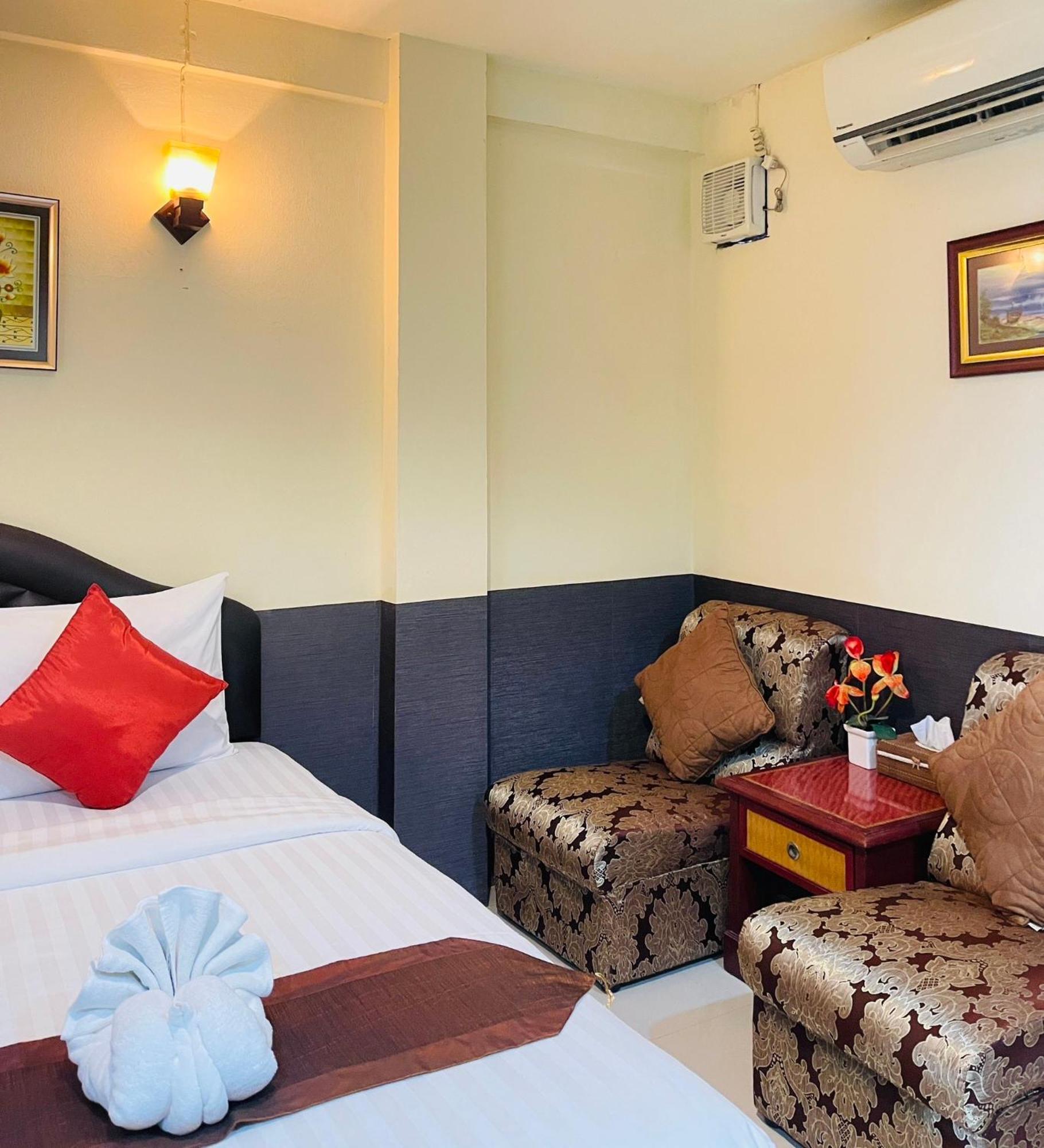 Baik Suite Bangkok Exteriör bild